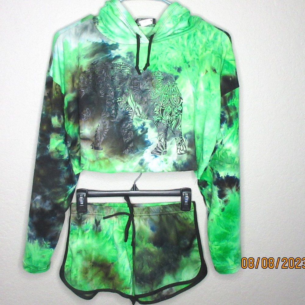 SHELOR 2 piece Short Outfit